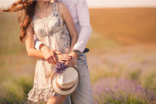 Find Love Again - 7 Steps to finding love again after divorce or breakup