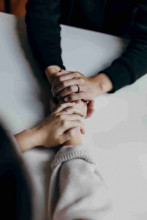 Five tips on how to stay sane whilst online dating